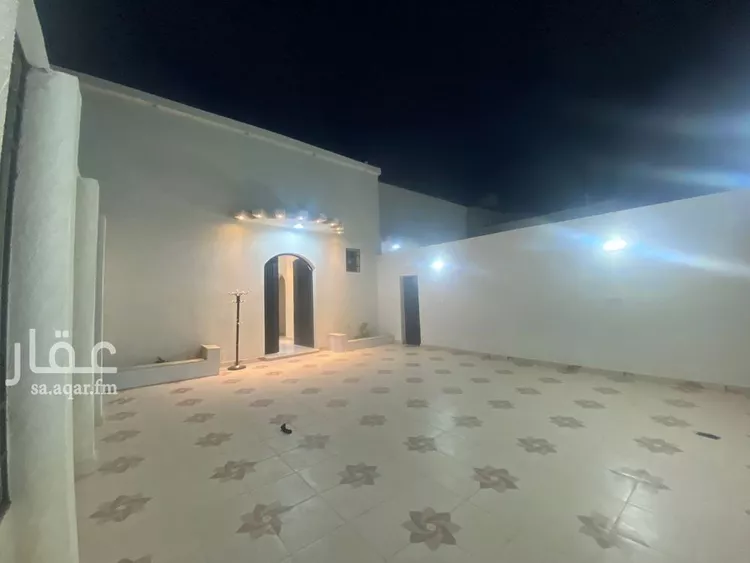 دور للبيع في شارع قيس بن محصن, حي المدائن, مدينة حائل, منطقة حائل صورة 5