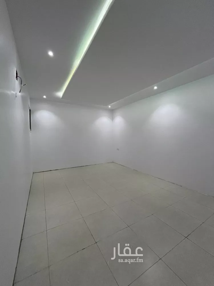 عمارة للبيع في شارع الجوز, حي منفوحة الجديدة, مدينة الرياض, منطقة الرياض صورة 5