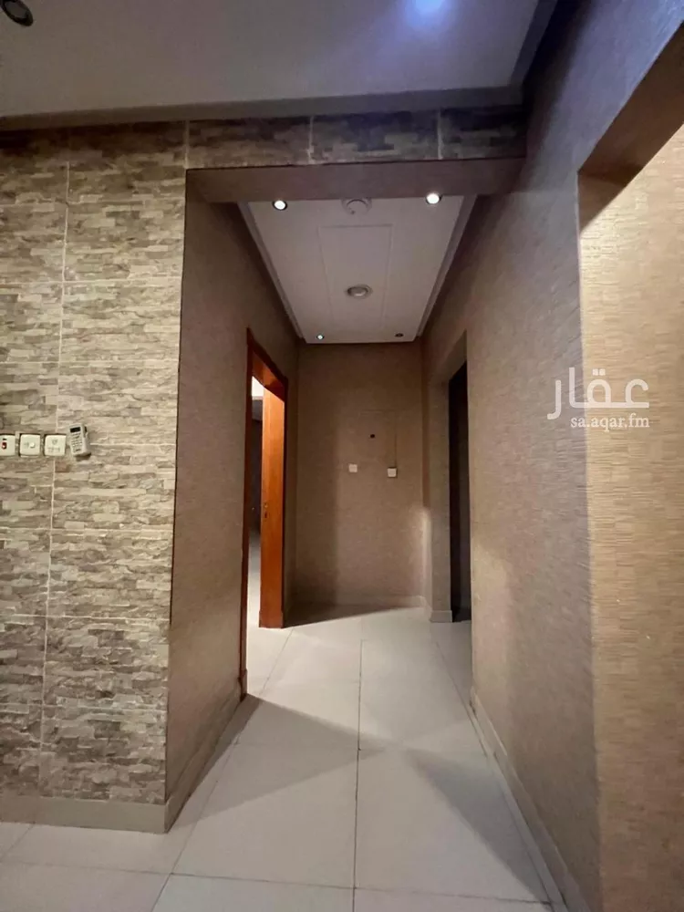 فيلا للإيجار في شارع عمرو بن كلثوم, حي عرقة, مدينة الرياض, منطقة الرياض