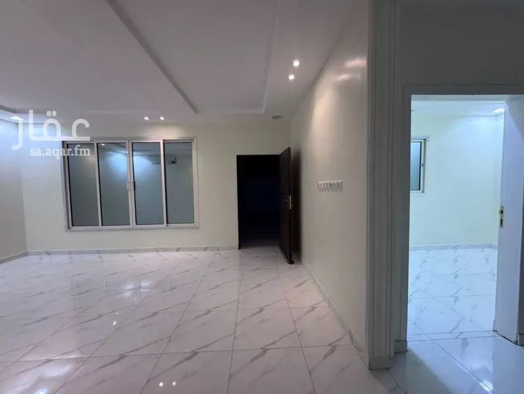 فيلا للإيجار في شارع علي الهاشمي, حي الرمال, مدينة الرياض, منطقة الرياض