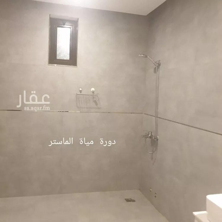 فيلا للبيع في شارع محمد بن أبي بكر القيم, حي المهدية, مدينة الرياض, منطقة الرياض 7