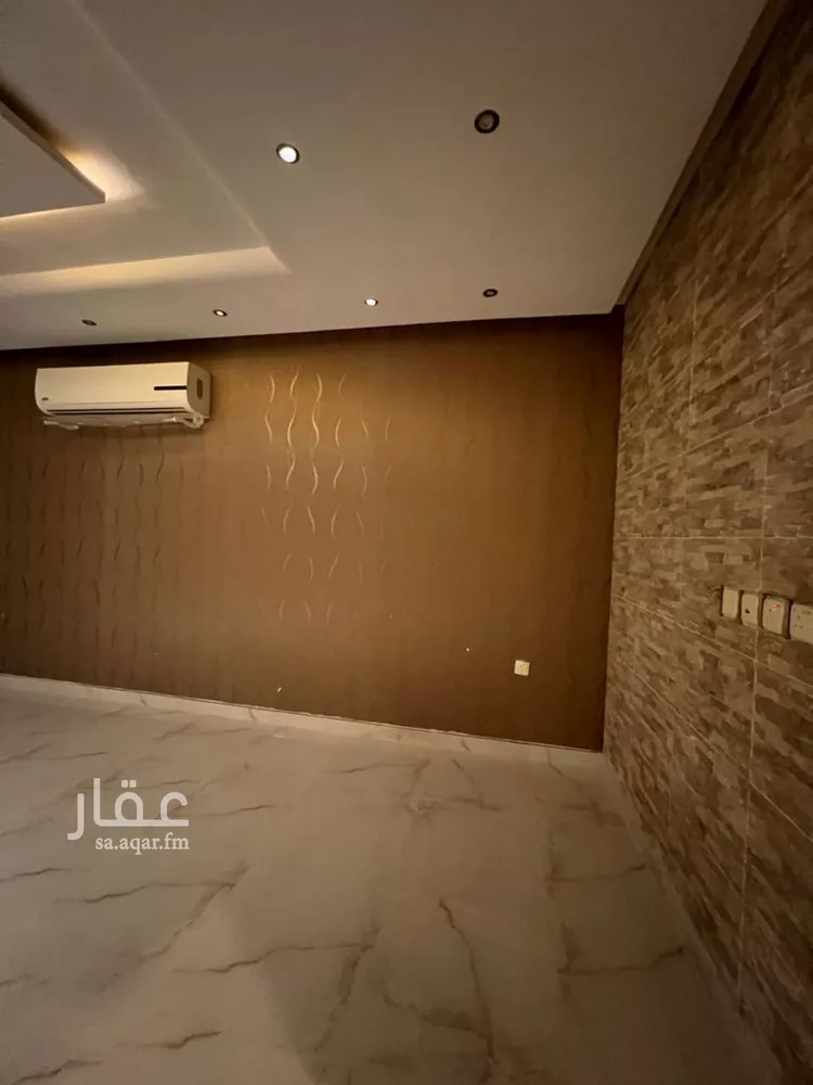 فيلا للإيجار في شارع عمرو بن كلثوم, حي عرقة, مدينة الرياض, منطقة الرياض 21