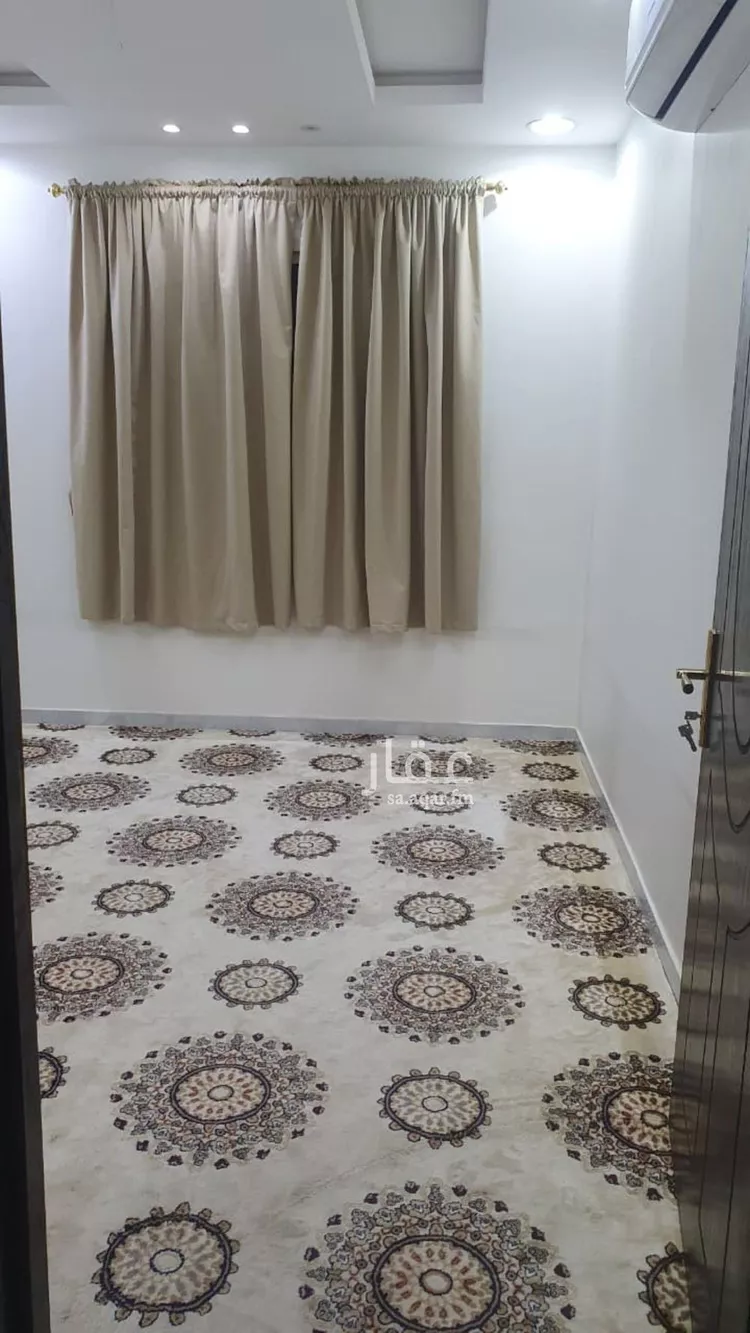 فيلا للإيجار في شارع محمد بن علي الشيبي, حي الرمال, مدينة الرياض, منطقة الرياض صورة 2