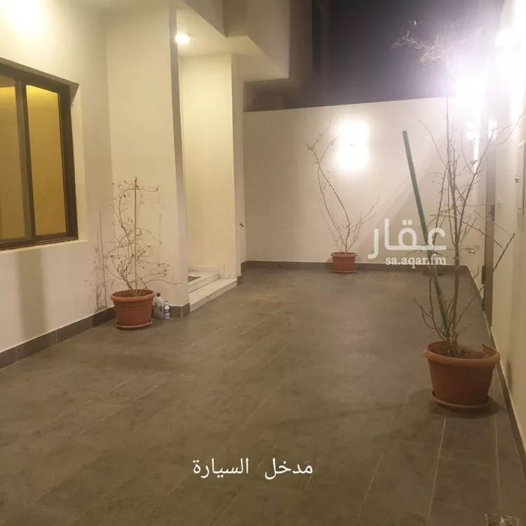 فيلا للبيع في شارع محمد بن أبي بكر القيم, حي المهدية, مدينة الرياض, منطقة الرياض صورة 2