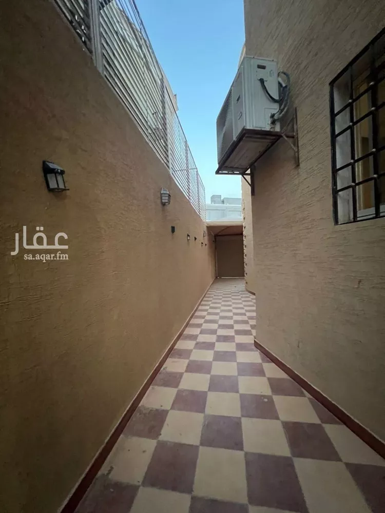 فيلا للإيجار في شارع عمرو بن كلثوم, حي عرقة, مدينة الرياض, منطقة الرياض 26