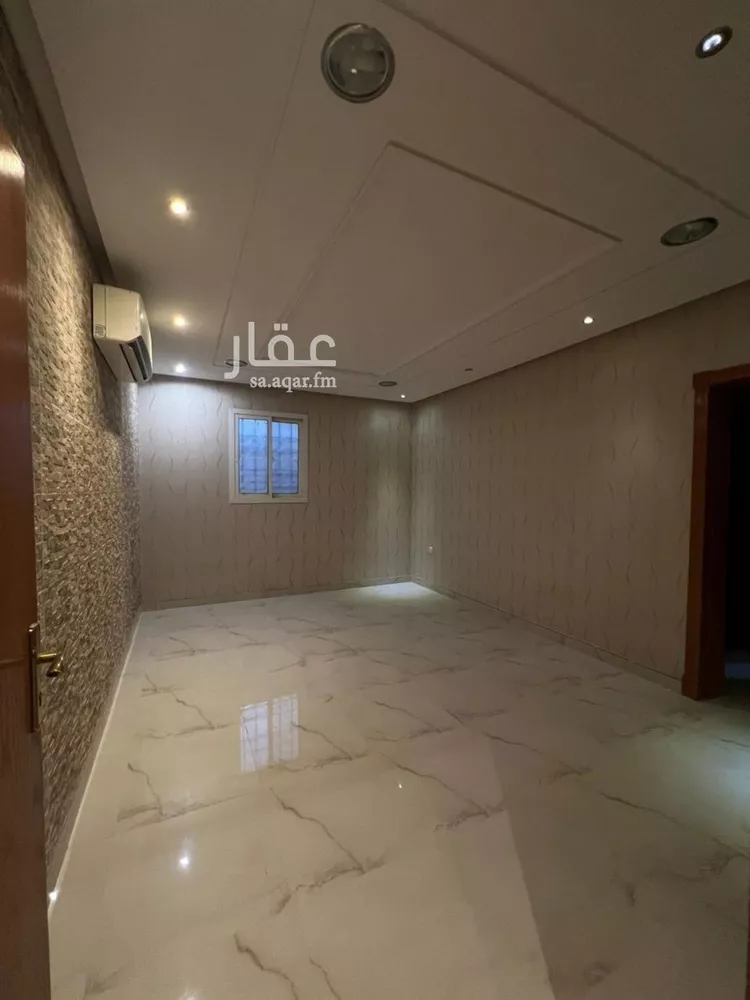 فيلا للإيجار في شارع عمرو بن كلثوم, حي عرقة, مدينة الرياض, منطقة الرياض 25