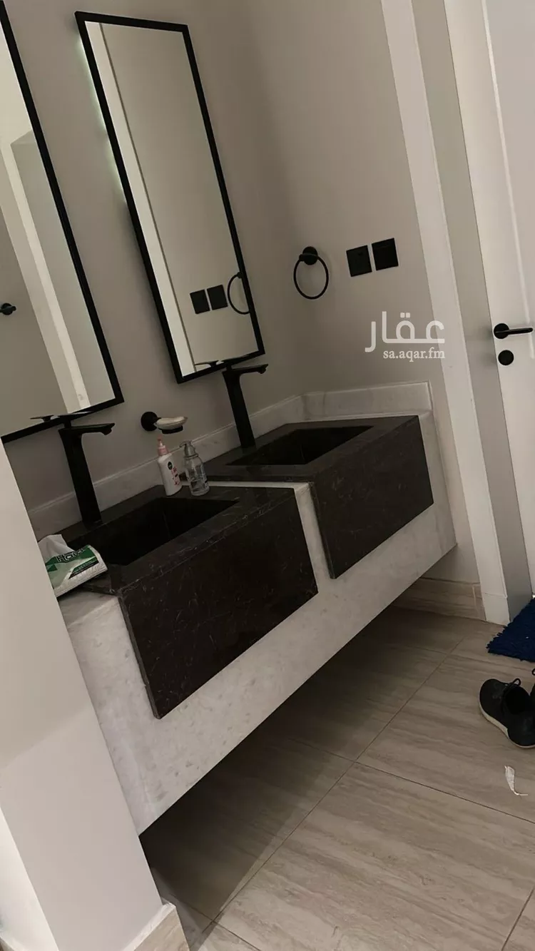 فيلا للإيجار في شارع رقم 202, حي الياسمين, مدينة الرياض, منطقة الرياض صورة 2