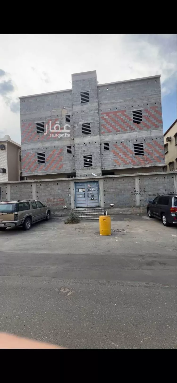 عمارة للبيع في شارع الثمانين , حي المعمورة, مدينة خميس مشيط, منطقة عسير