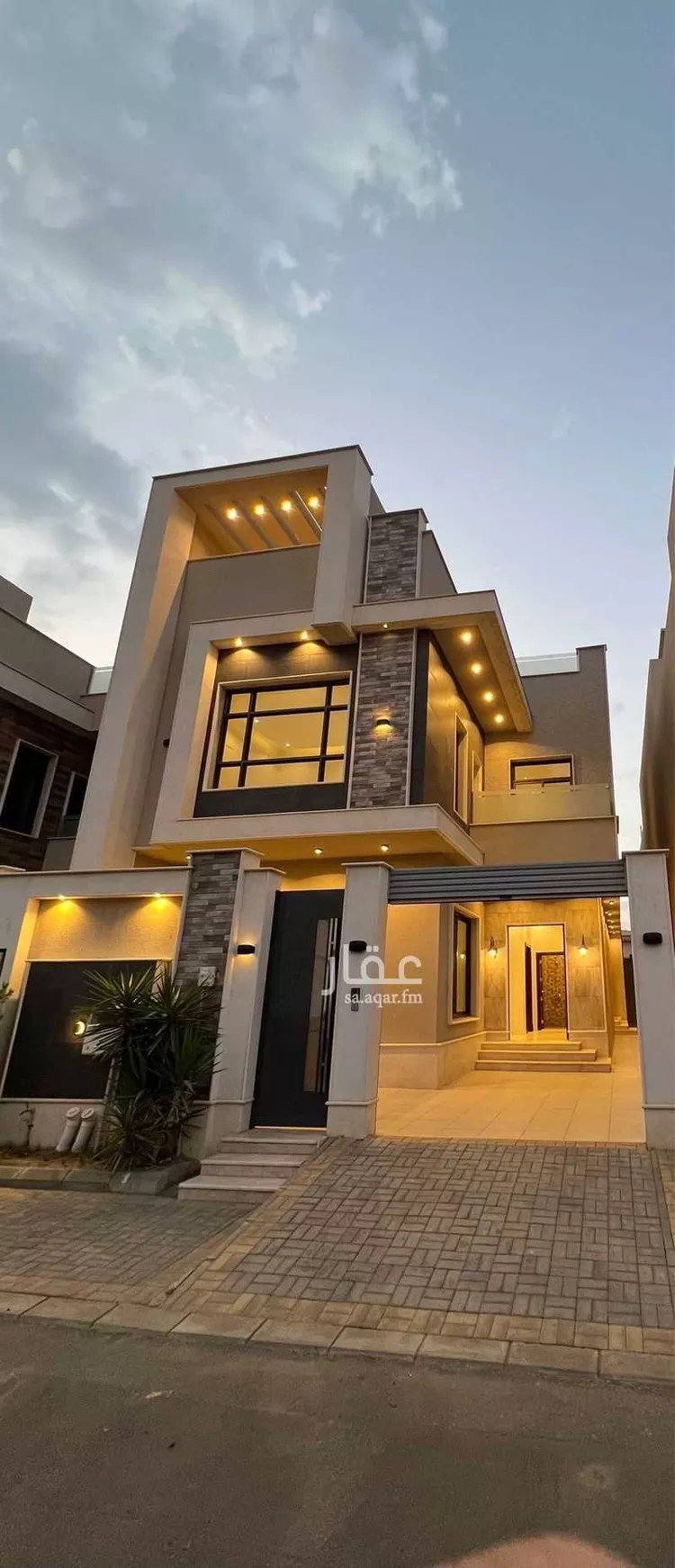 فيلا للبيع في شارع تميم ابن الاوس, حي اليرموك, مدينة خميس مشيط, منطقة عسير
