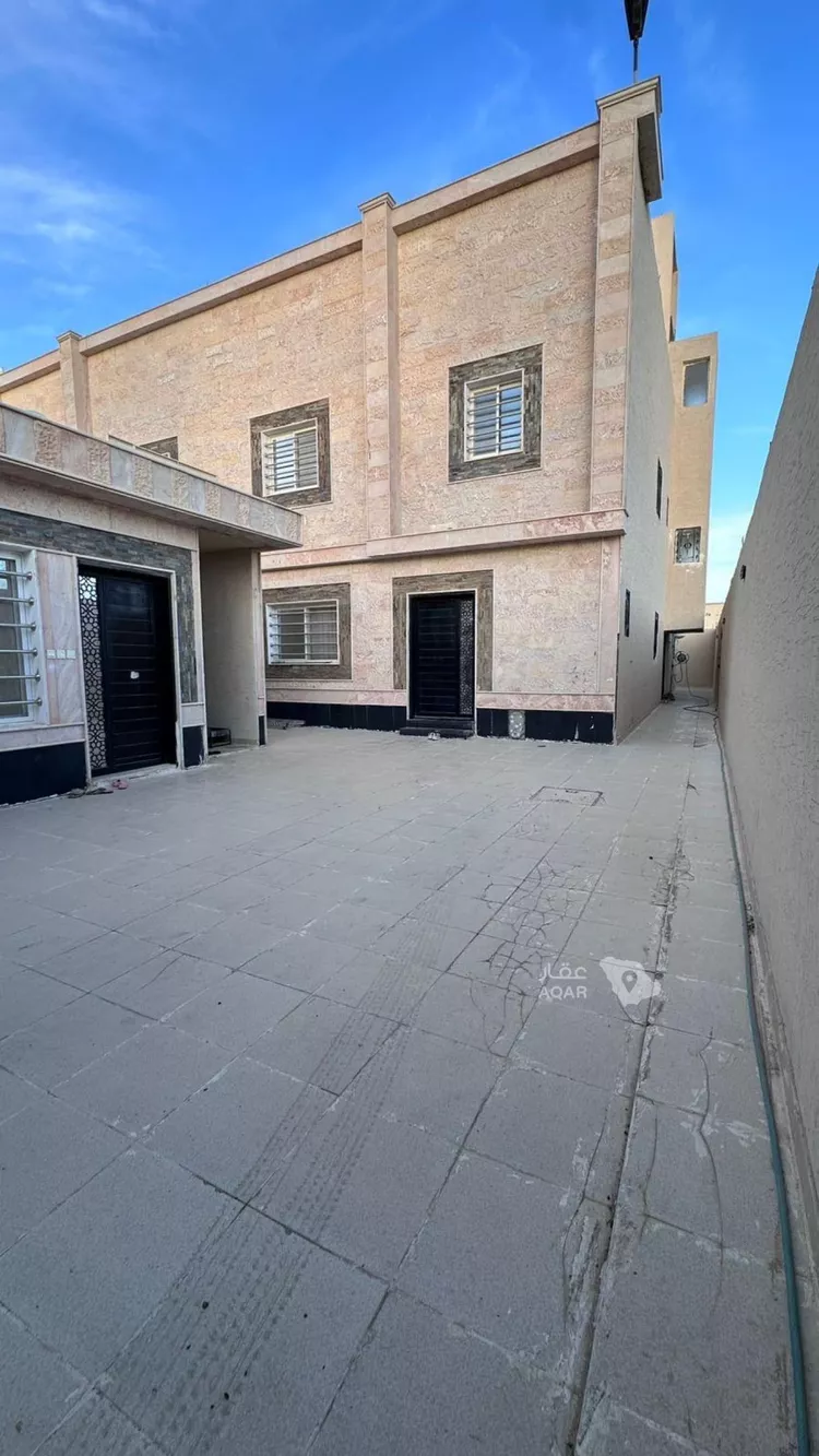 Villa for Sale in Riyadh Tuwaiq صورة 3