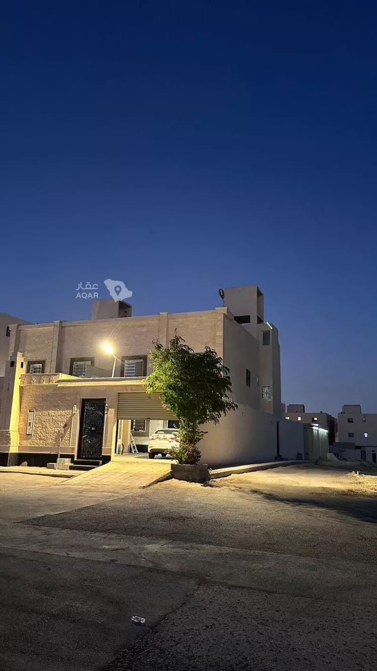 Villa for Sale in Riyadh Tuwaiq 8