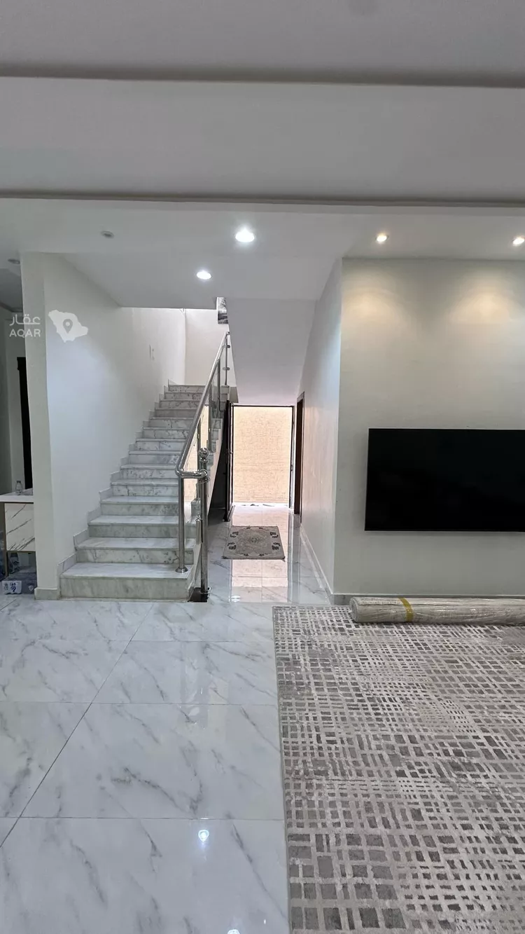 Villa for Sale in Riyadh Tuwaiq 16