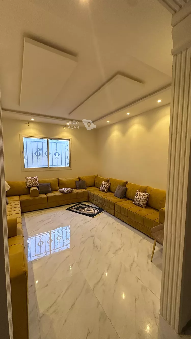 Villa for Sale in Riyadh Tuwaiq 12