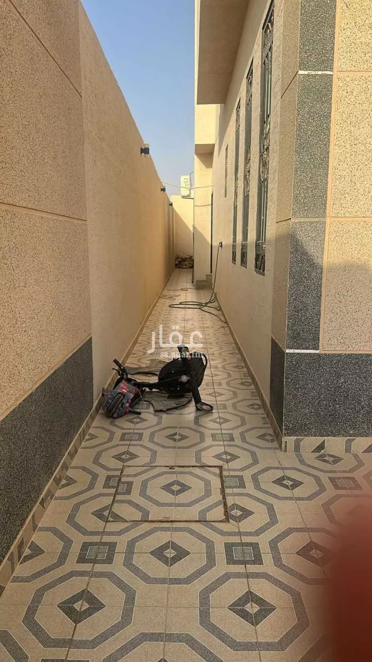 فيلا للبيع في شارع محمد إبراهيم الختني, حي البيان, مدينة الرياض, منطقة الرياض 8