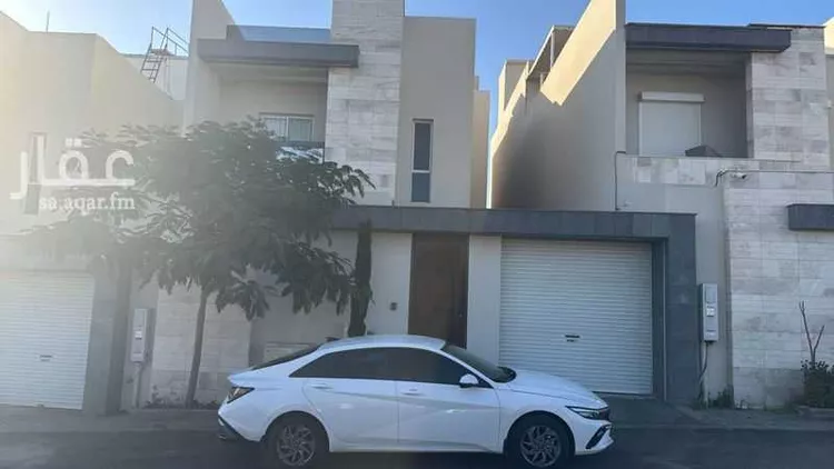 فيلا للبيع في شارع عبدالله ابن الطفيل ابن ثور ابن معاوية ، حي حجله ، خميس مشيط ، خميس مشيط