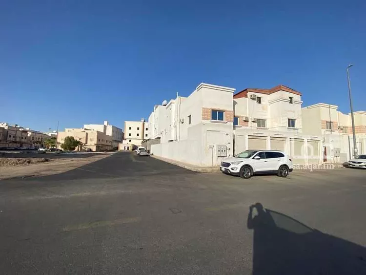 عمارة للبيع في شارع ممر مشاة 2147, حي أبوبريقاء, مدينة المدينة المنورة, منطقة المدينة المنورة صورة 2