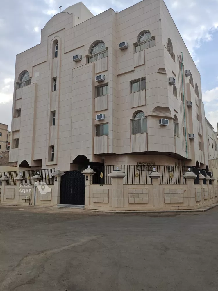 عمارة للبيع في شارع ابو زيد بن حبيب, حي العريض, مدينة المدينة المنورة, منطقة المدينة المنورة