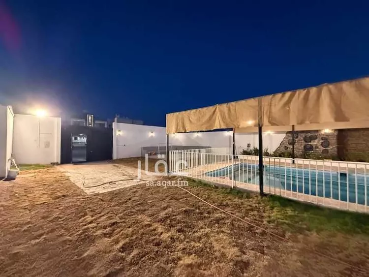 Rest House for Sale in Medina Shuran