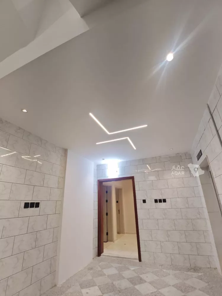 عمارة للبيع في شارع ابو زيد بن حبيب, حي العريض, مدينة المدينة المنورة, منطقة المدينة المنورة 5