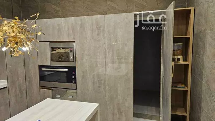 فيلا للإيجار في شارع 2355021, حي عريض, مدينة الرياض, منطقة الرياض صورة 3