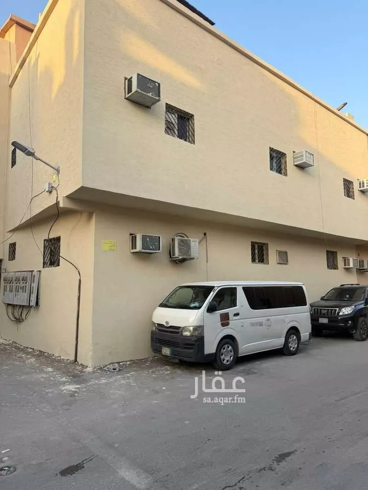 عمارة للبيع في شارع البلاذري, حي اليمامة, مدينة الرياض, منطقة الرياض صورة 2