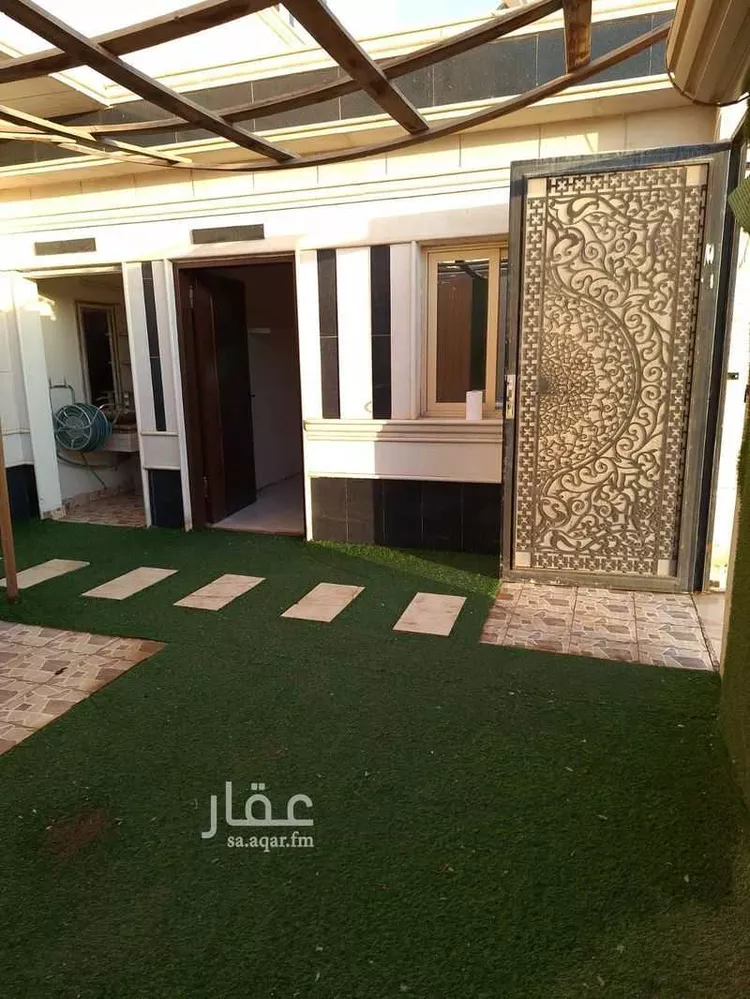 عمارة للبيع في شارع محمد عاشور, حي بدر, مدينة الرياض, منطقة الرياض 8