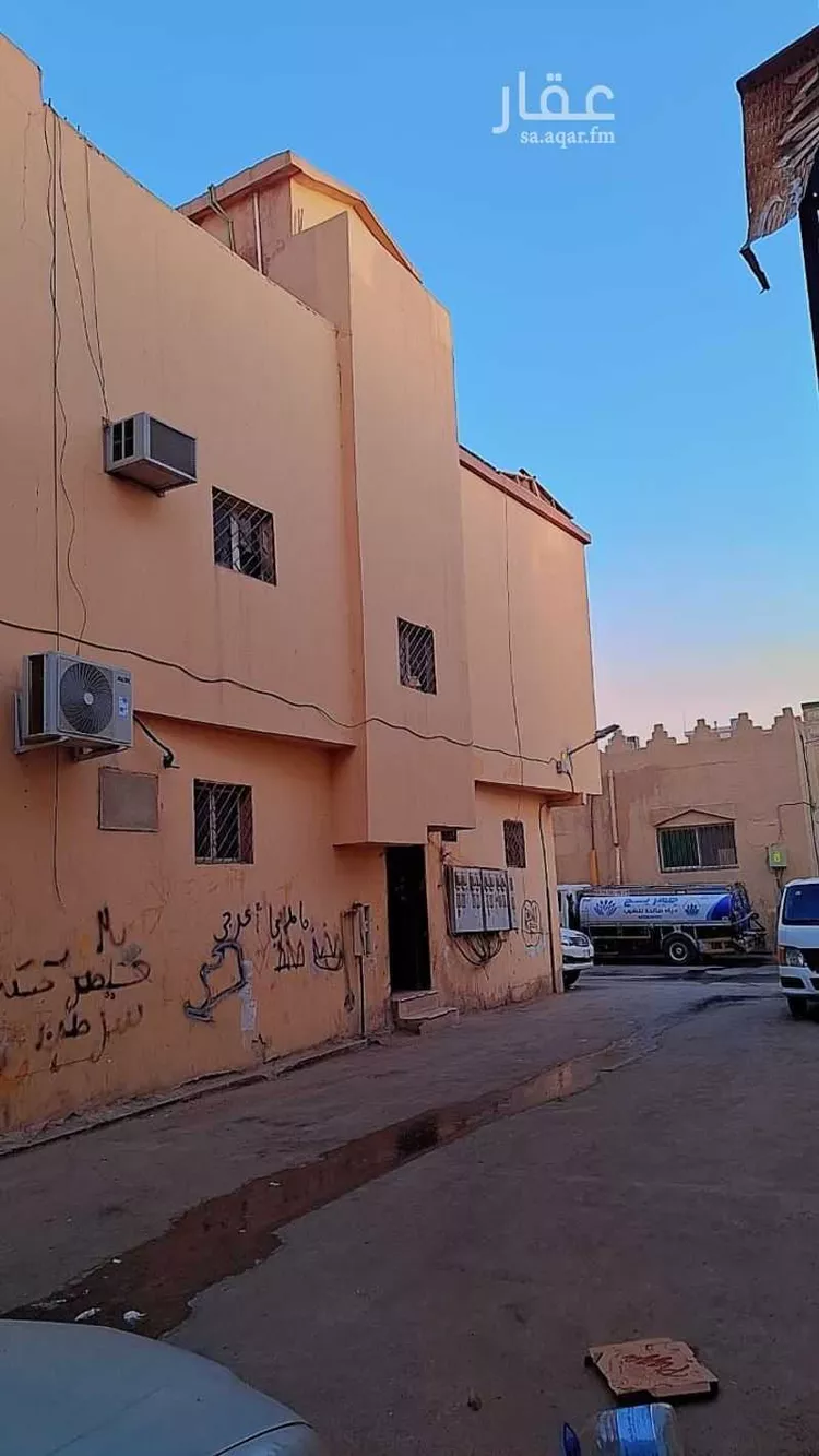 عمارة للبيع في شارع البلاذري, حي اليمامة, مدينة الرياض, منطقة الرياض صورة 5