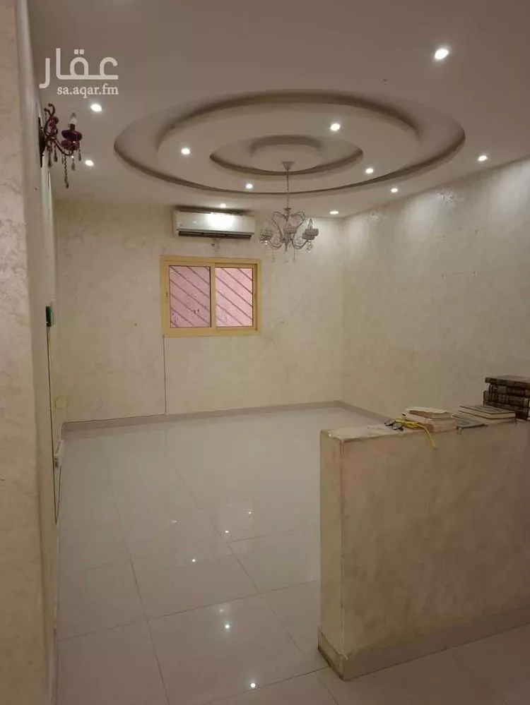 عمارة للبيع في شارع محمد عاشور, حي بدر, مدينة الرياض, منطقة الرياض 10