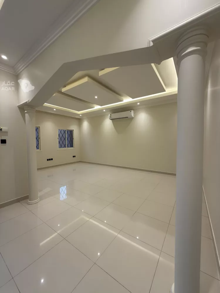 فيلا للإيجار في شارع مضيق باب المندب, حي التعاون, مدينة الرياض, منطقة الرياض صورة 4