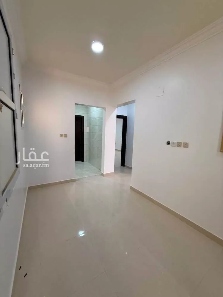 فيلا للإيجار في شارع رقم 326, حي الملقا, مدينة الرياض, منطقة الرياض 17