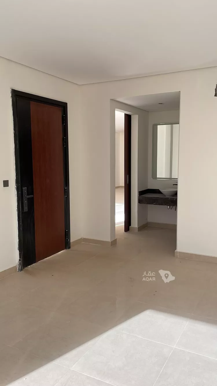 فيلا للإيجار في حي مطار الملك خالد الدولي, مدينة الرياض, منطقة الرياض 12