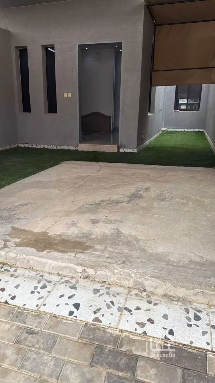 فيلا للإيجار في شارع محمد بن الأزهر, حي بدر, مدينة الرياض, منطقة الرياض صورة 2