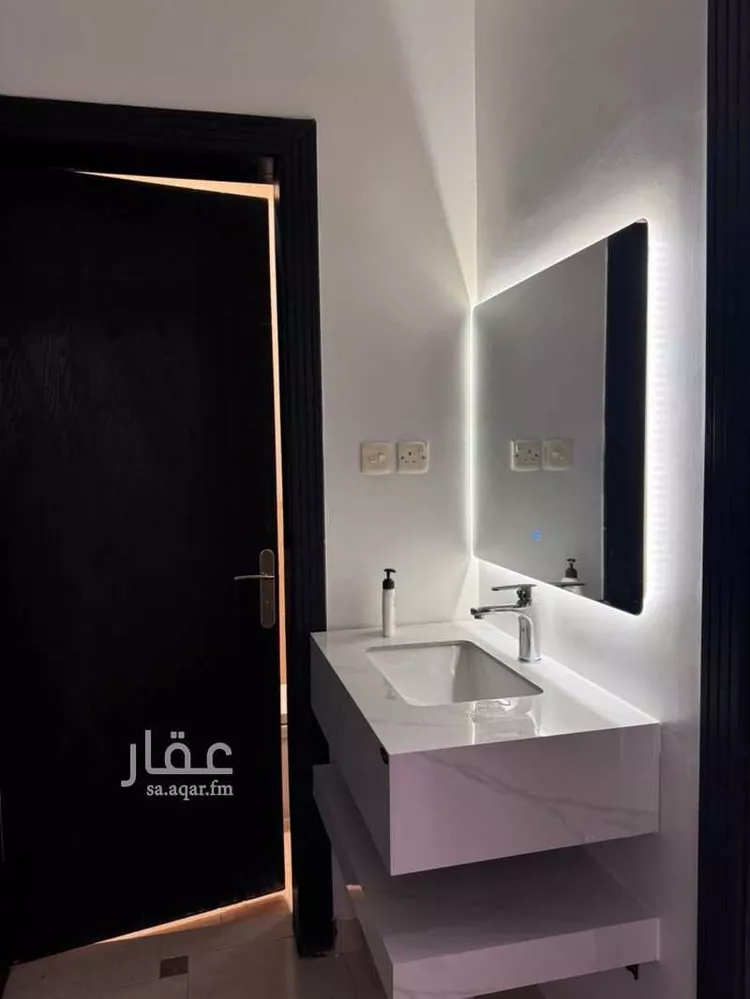 شقة للإيجار في شارع أبي الكرم العكبري, حي المونسية, مدينة الرياض, منطقة الرياض 7