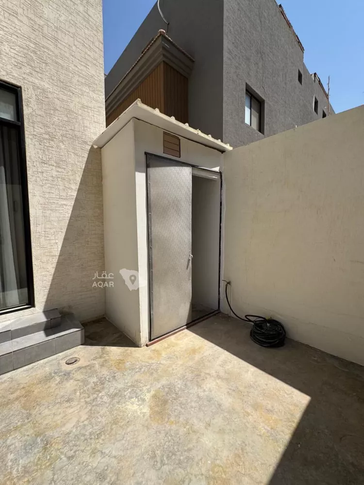 فيلا للإيجار في شارع عيون اليمامة, حي السليمانية, مدينة الرياض, منطقة الرياض صورة 5