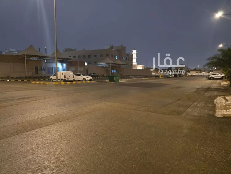 فيلا للإيجار في شارع الورد, حي الملك عبدالله, مدينة الرياض, منطقة الرياض صورة 2