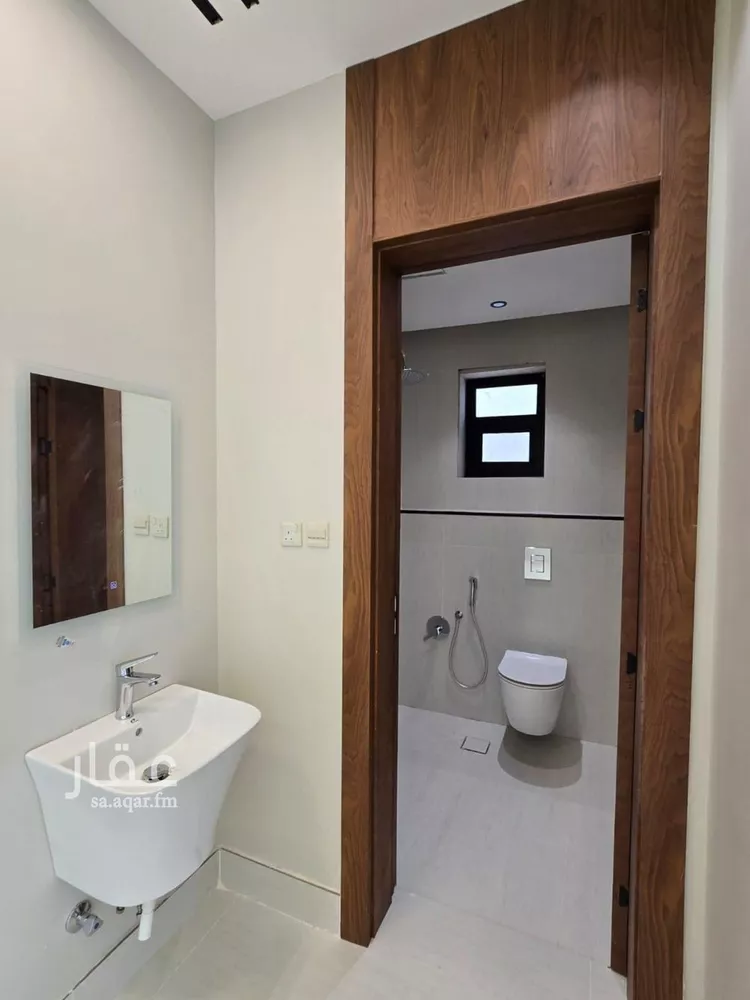 Floor for Rent in Riyadh As Safaa 11