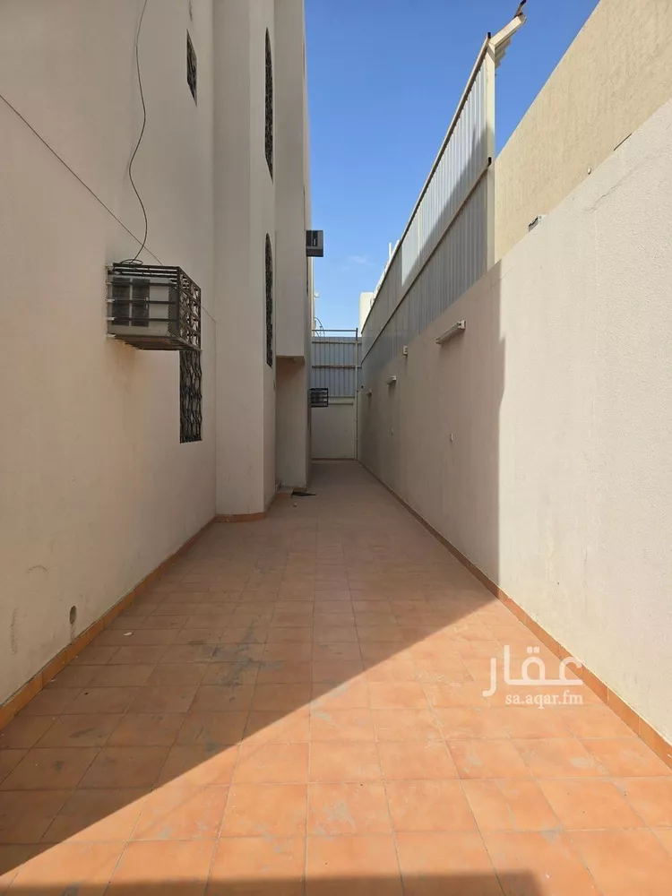 فيلا للبيع في شارع الشقة السفلي, حي الروابي, مدينة الرياض, منطقة الرياض صورة 3