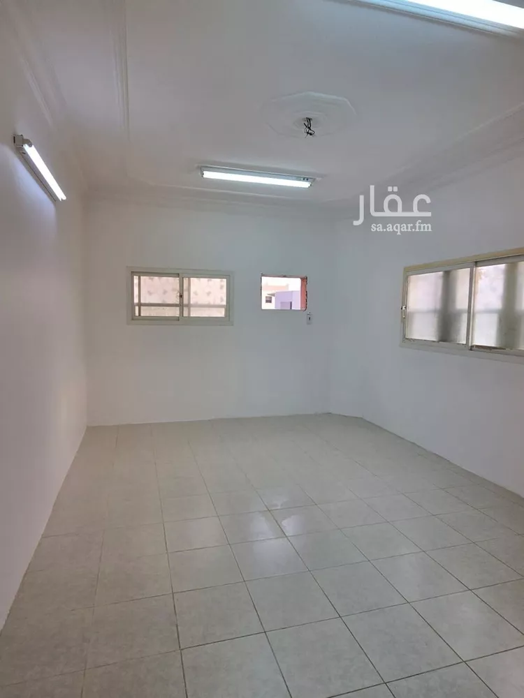 دور للإيجار في شارع الصالح, حي السلام, مدينة الرياض, منطقة الرياض صورة 5