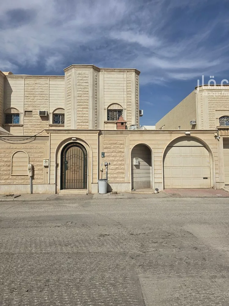 فيلا للإيجار في شارع الشقة السفلي, حي الروابي, مدينة الرياض, منطقة الرياض