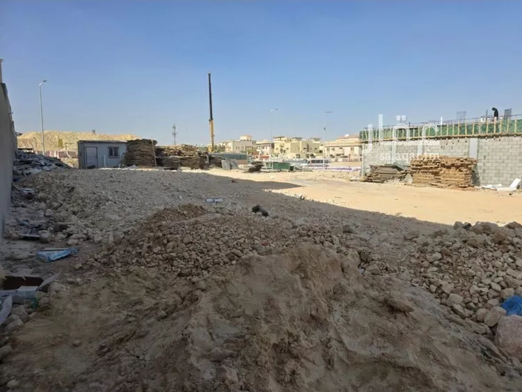 Land for Sale in Riyadh Ar Rabwah صورة 3