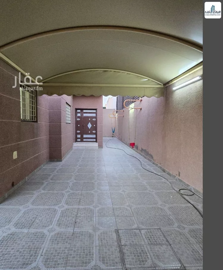 فيلا للإيجار في شارع الدفينة, حي الفيحاء, مدينة الرياض, منطقة الرياض صورة 3
