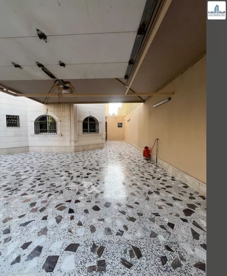 فيلا للبيع في شارع رقم 389, حي الجزيرة, مدينة الرياض, منطقة الرياض صورة 3