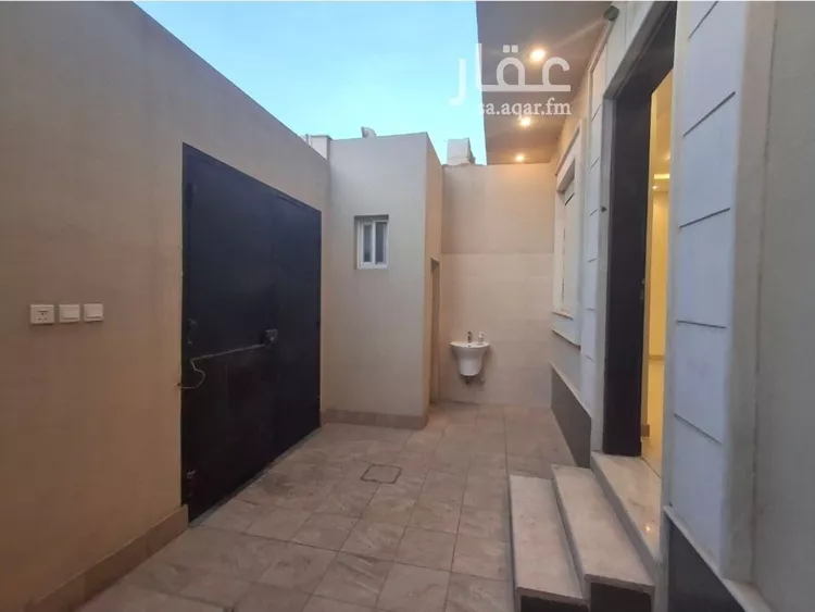 دور للإيجار في شارع المطري, حي الربوة, مدينة الرياض, منطقة الرياض صورة 3