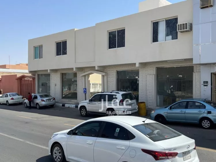 عمارة للبيع في شارع طريق الملك فهد, حي المطار, مدينة الرس, منطقة القصيم
