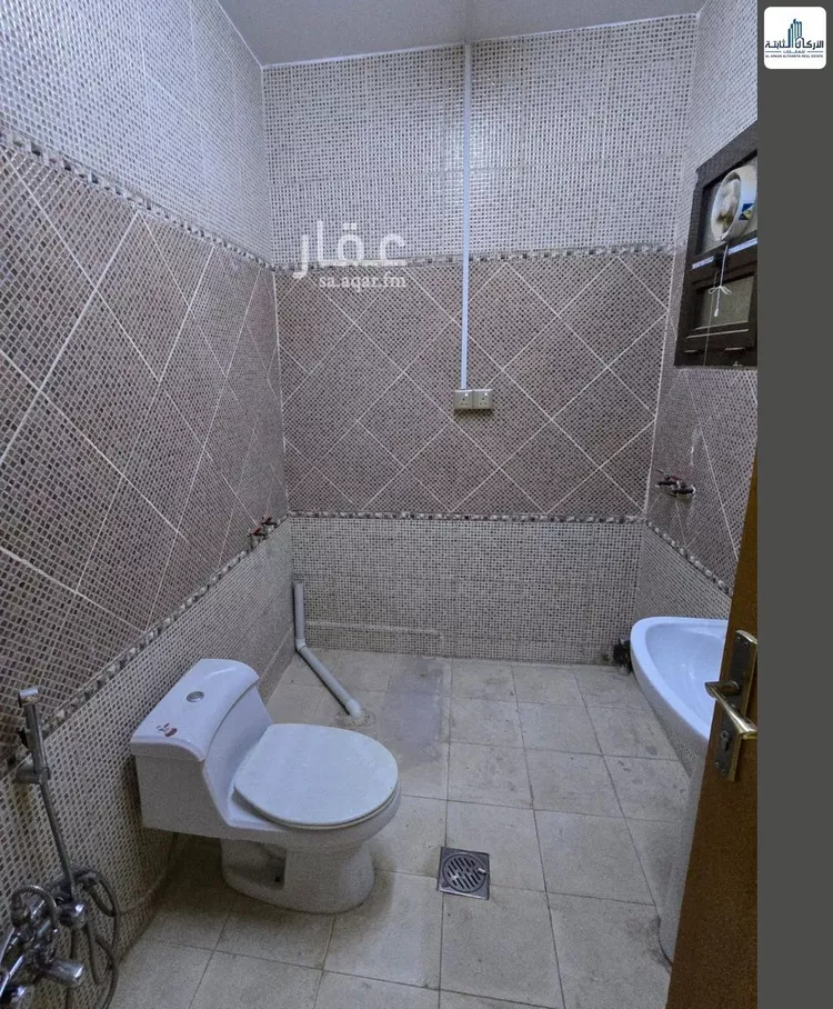 فيلا للإيجار في شارع الدفينة, حي الفيحاء, مدينة الرياض, منطقة الرياض 26