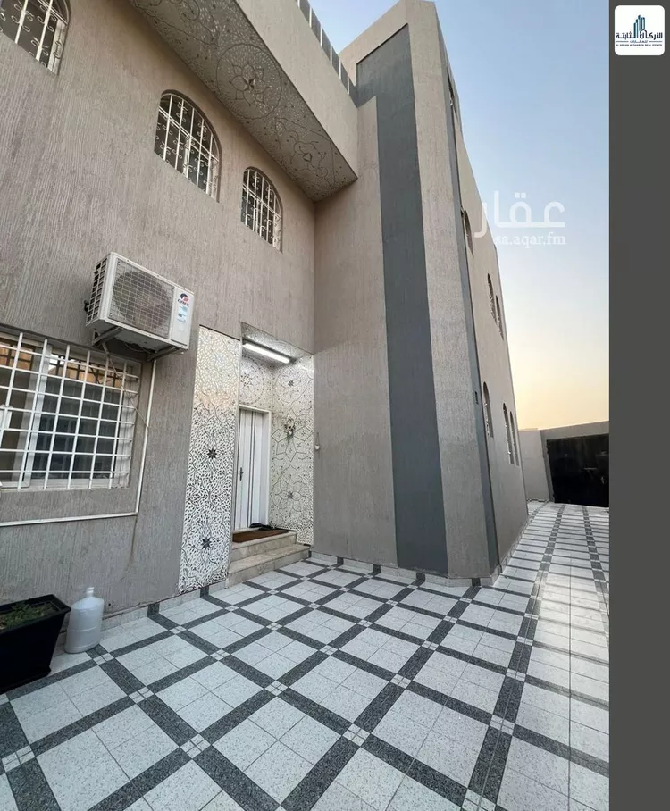 فيلا للبيع في شارع ابراهيم بن سعيد, حي الفاروق, مدينة الرياض, منطقة الرياض صورة 5