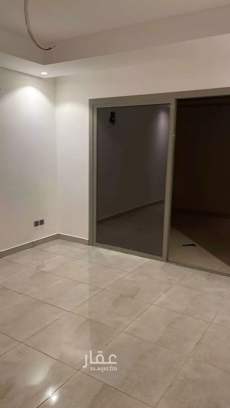 فيلا للبيع في شارع حمزة بن إبراهيم, حي النرجس, مدينة الرياض, منطقة الرياض صورة 3
