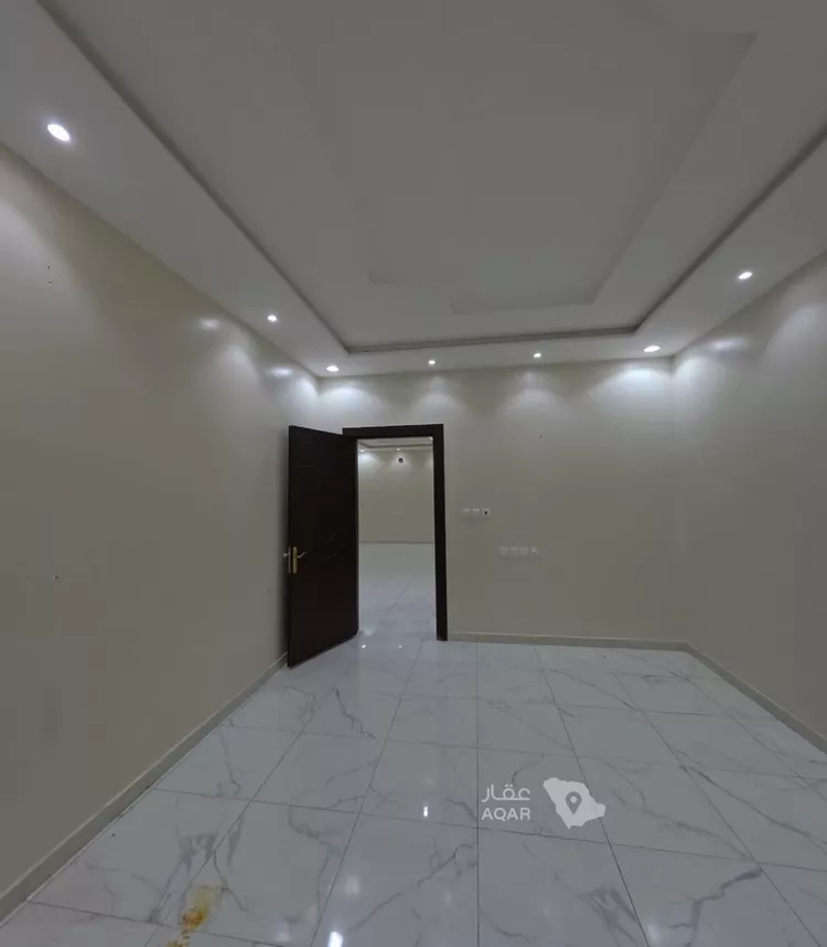Floor for Rent in Riyadh Al Aziziyah 18