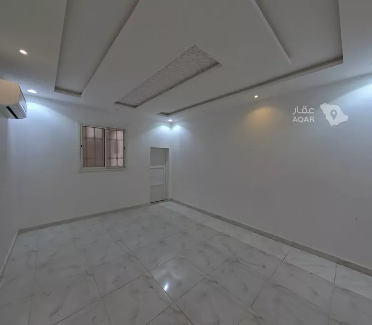 Floor for Rent in Riyadh Badr 18