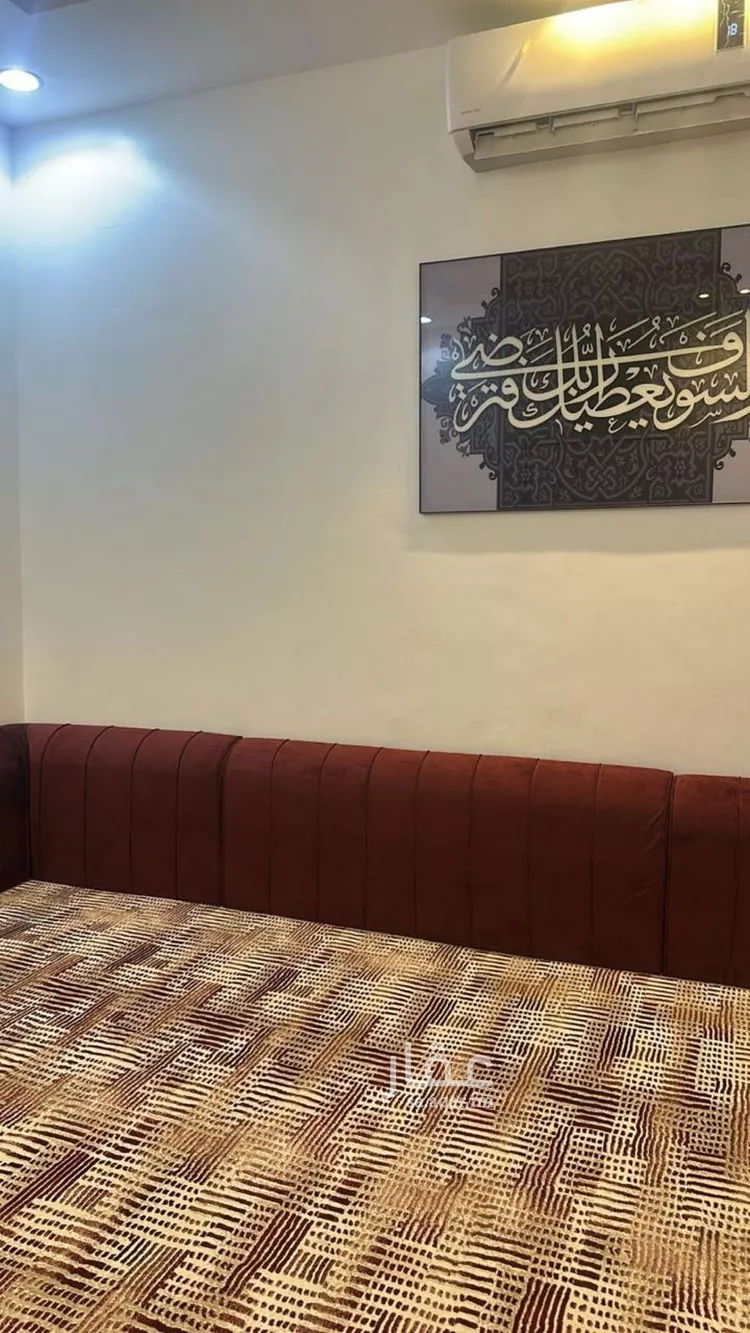 فيلا للبيع في شارع سعيد بن بيشان, حي بدر, مدينة الرياض, منطقة الرياض صورة 2